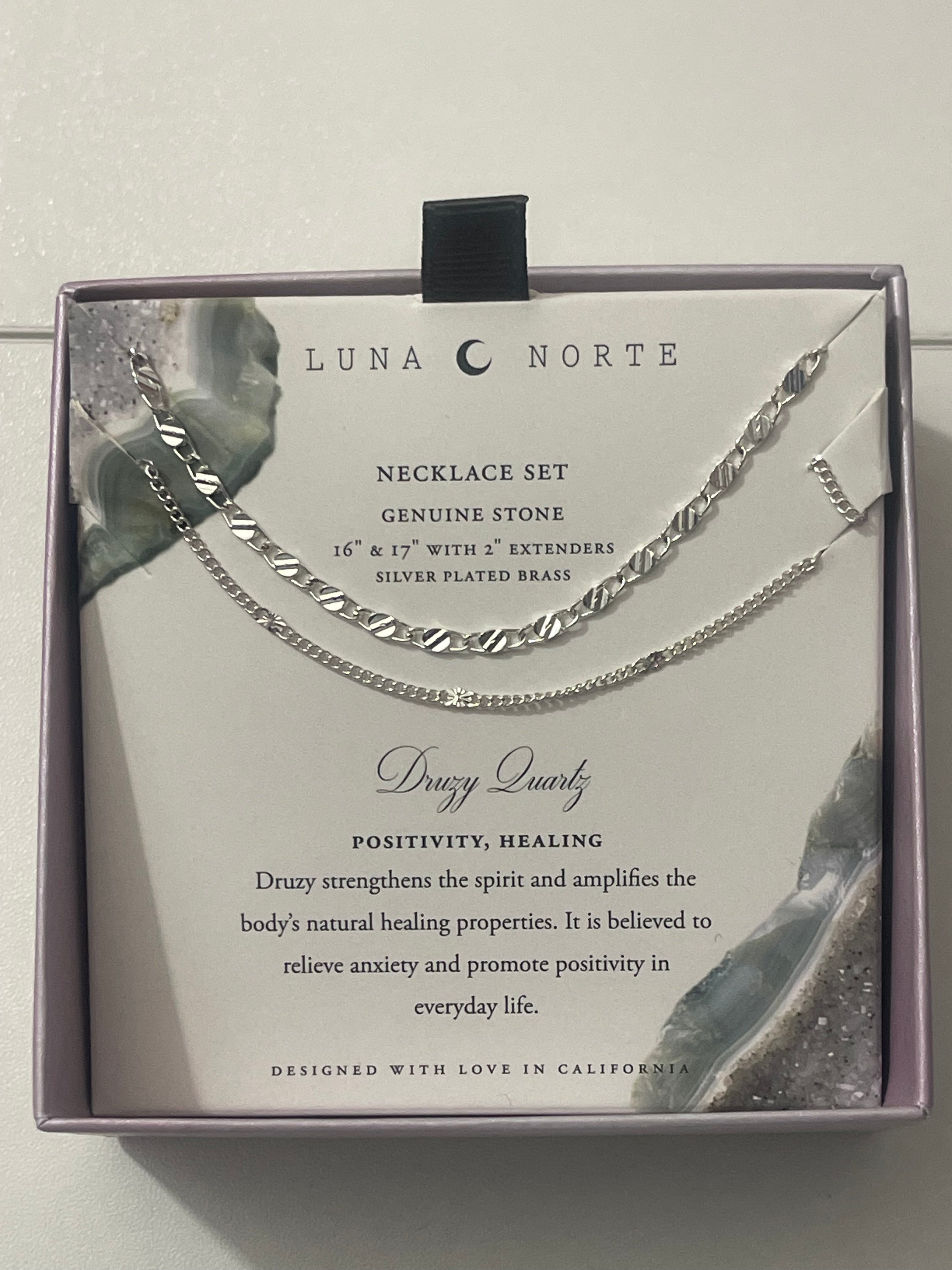 Luna Norte necklace set with druzy quartz